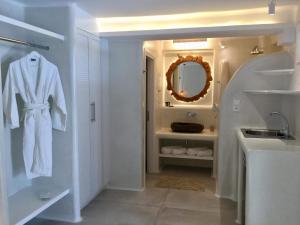 villa elina suites and more