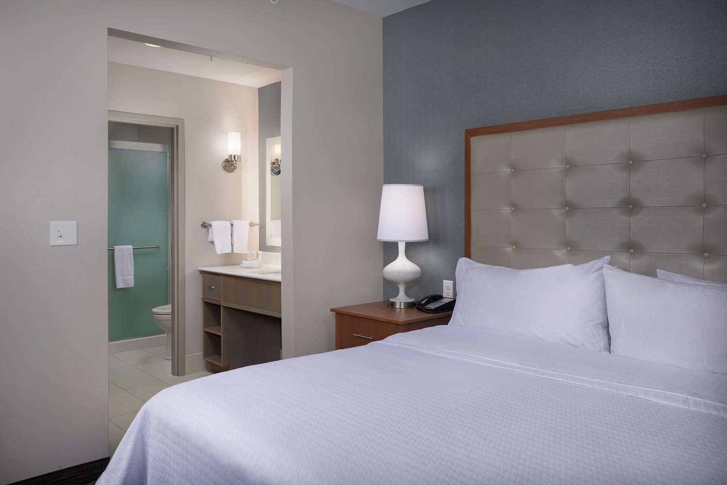 homewood suites by hilton cincinnati midtown oh