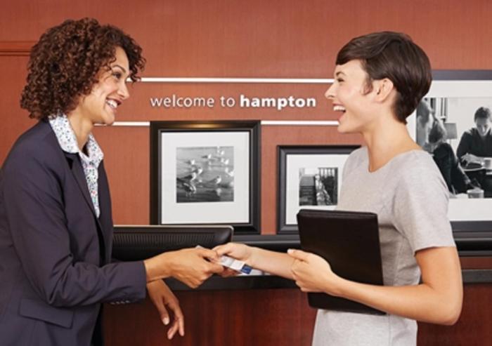 hampton inn and suites allen park