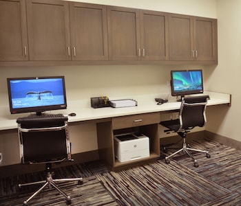 hampton inn and suites philadelphia media