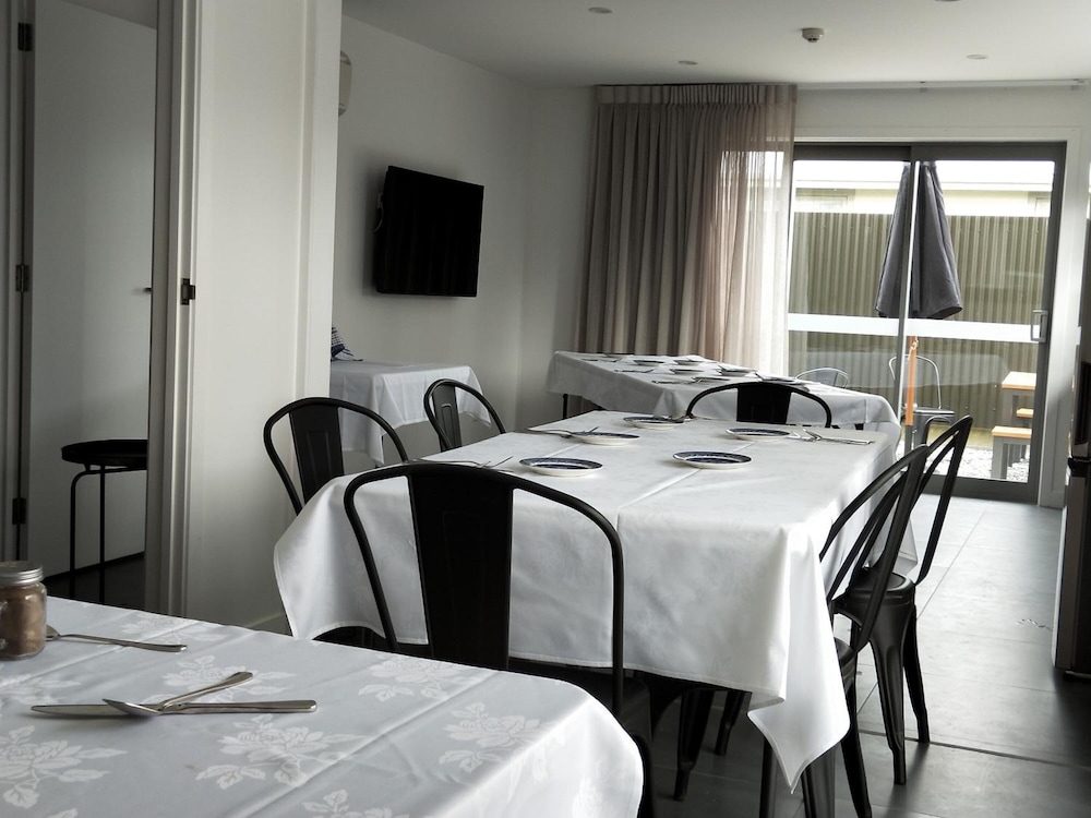 stopforths premium accommodation