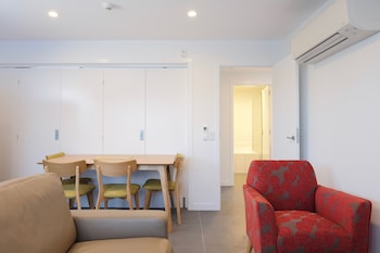 stopforths premium accommodation