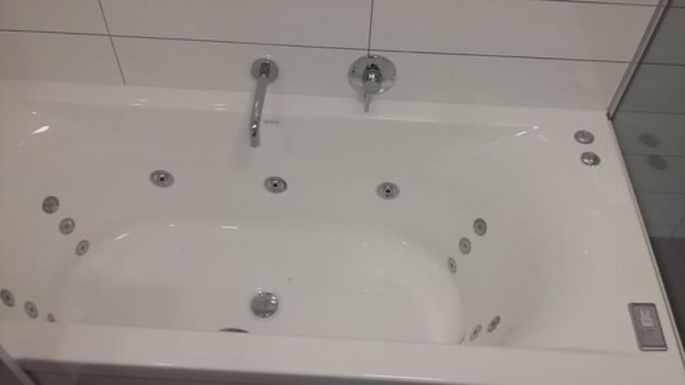 stopforths premium accommodation