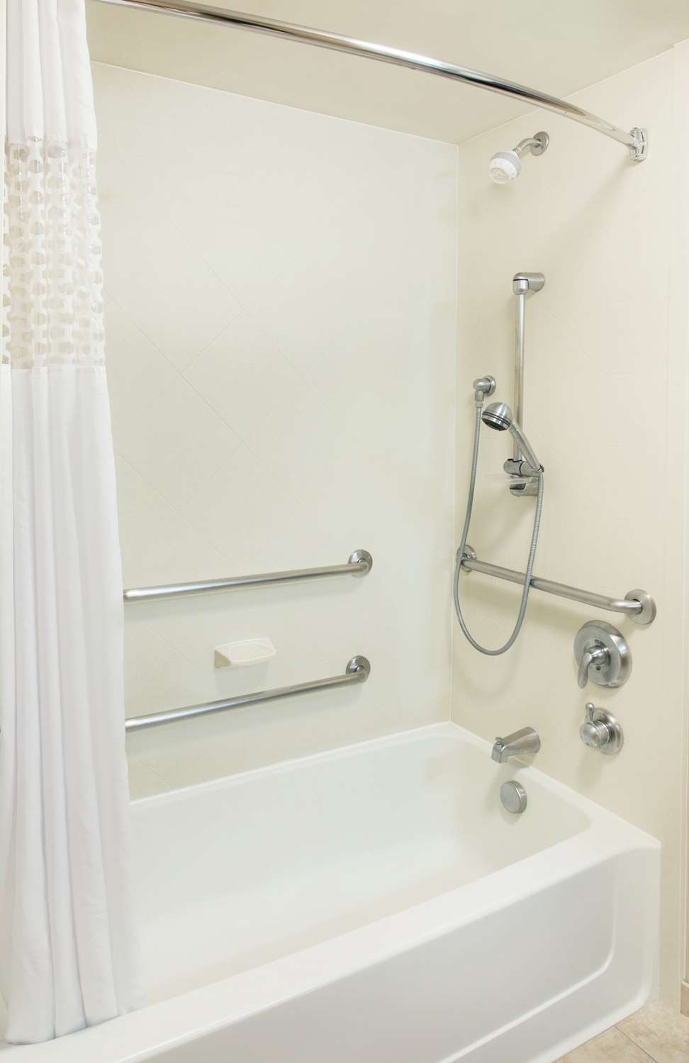 hampton inn and suites chicago deer park