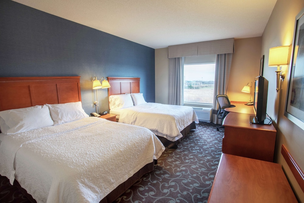 hampton inn and suites chicago deer park