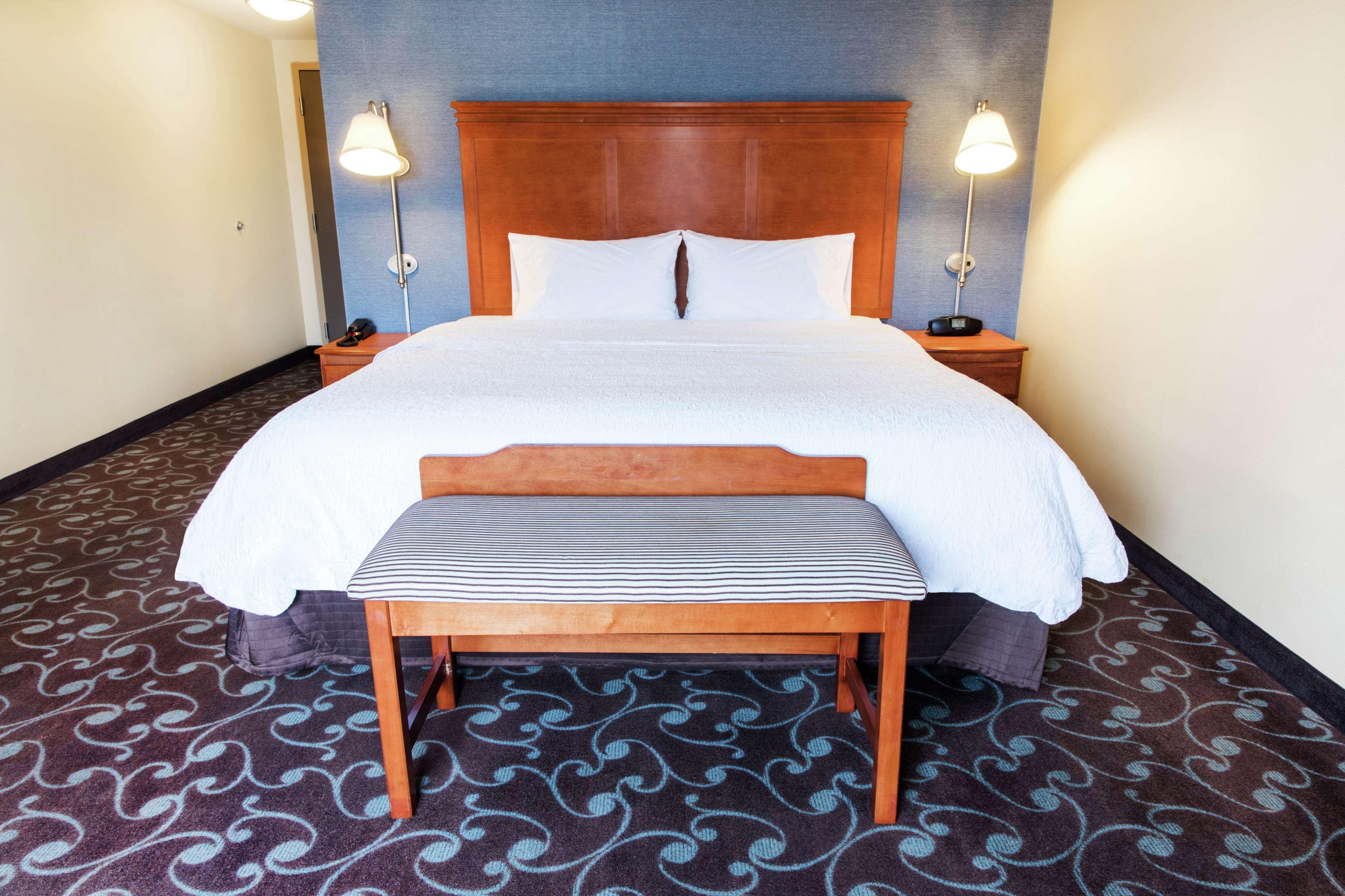 hampton inn and suites chicago deer park