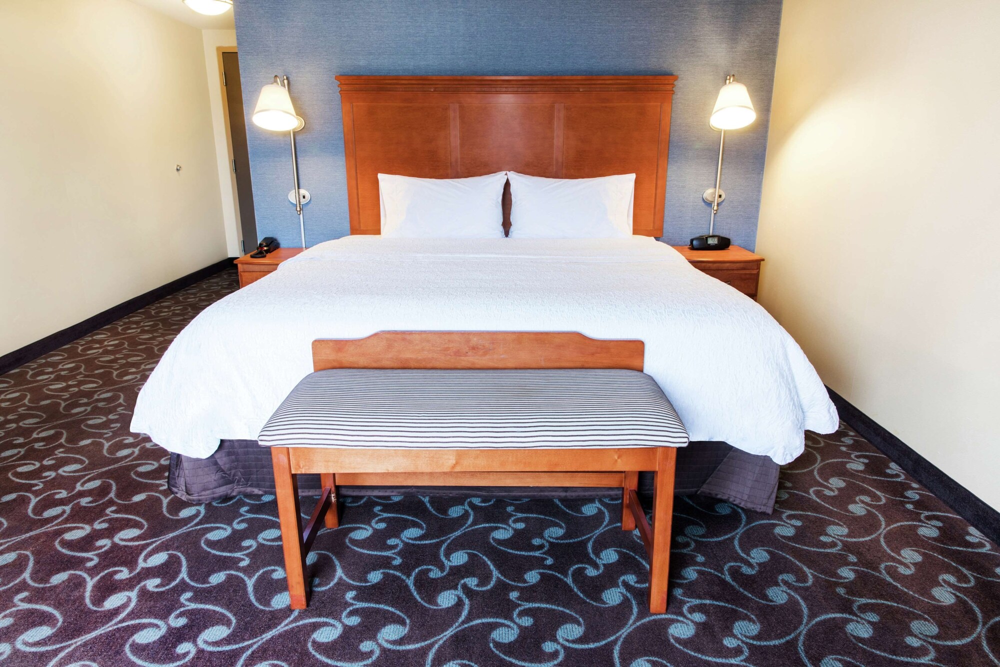 hampton inn and suites chicago deer park