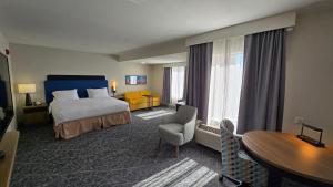 hampton inn and suites chicago deer park