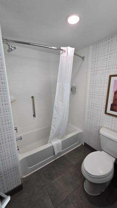 hampton inn and suites chicago deer park