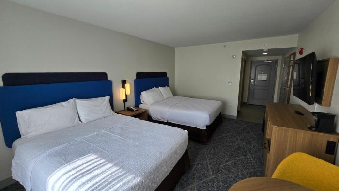 hampton inn and suites chicago deer park