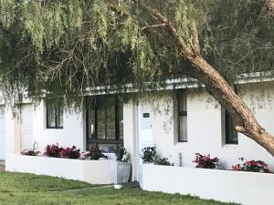 Lauradale Accommodation,Cape Winelands>>Cape Town,3.5 star