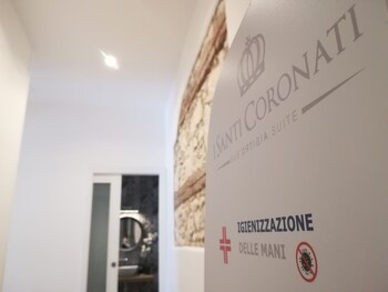 i santi coronati bed and breakfast