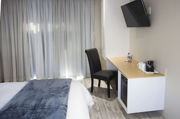 the hill boutique bed and breakfast