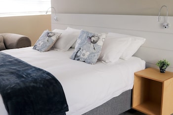 the hill boutique bed and breakfast