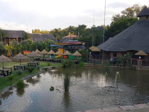 bushmans rock country lodge