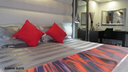bushmans rock country lodge