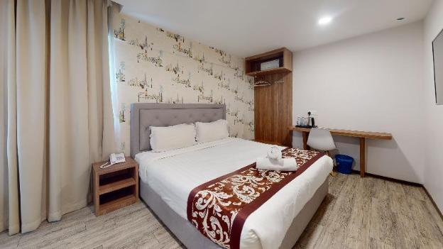 lolex hotel