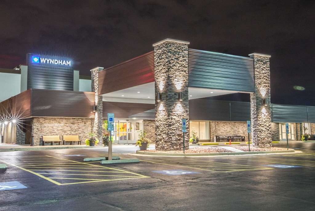 wyndham chicago ohare