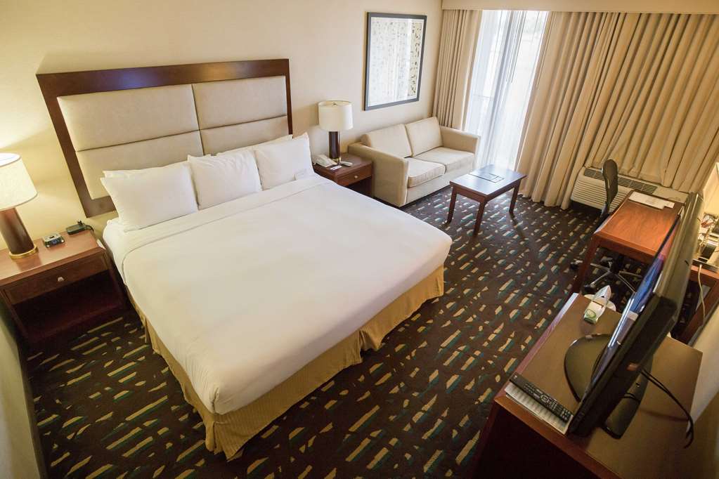 wyndham chicago ohare