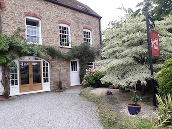 stoneleigh barn bandb