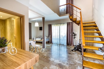 gregory comfort hotel