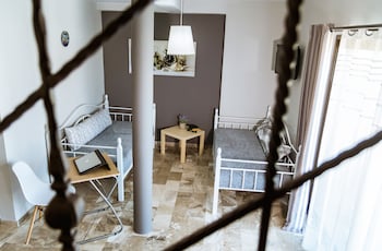 gregory comfort hotel
