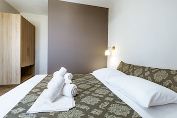 gregory comfort hotel