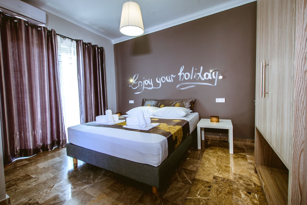 gregory comfort hotel