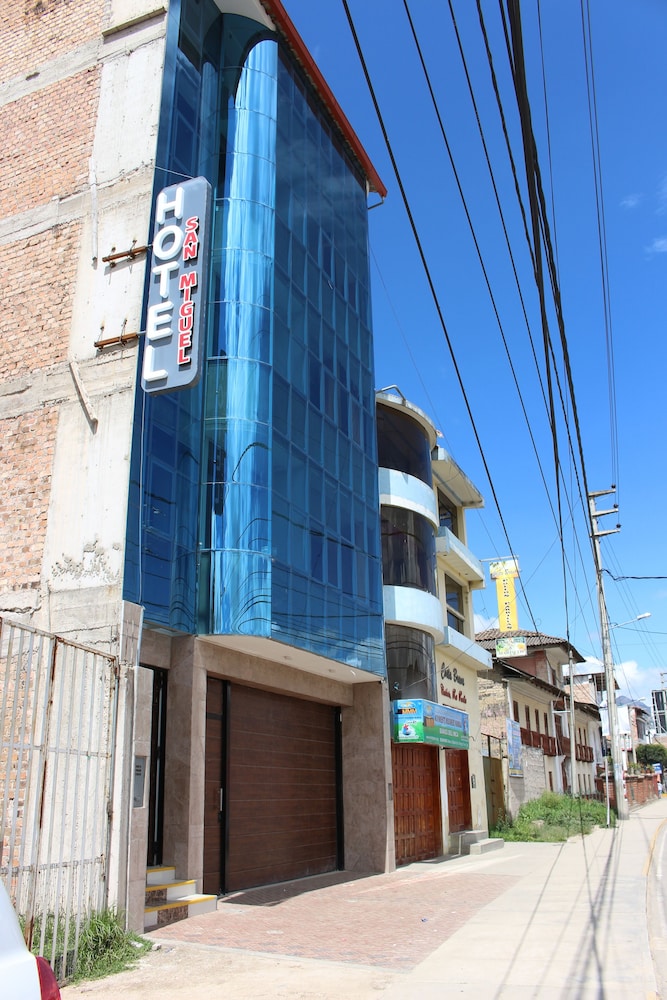 banos del inca