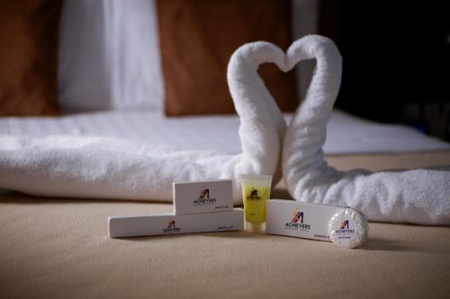 achievers airport hotel