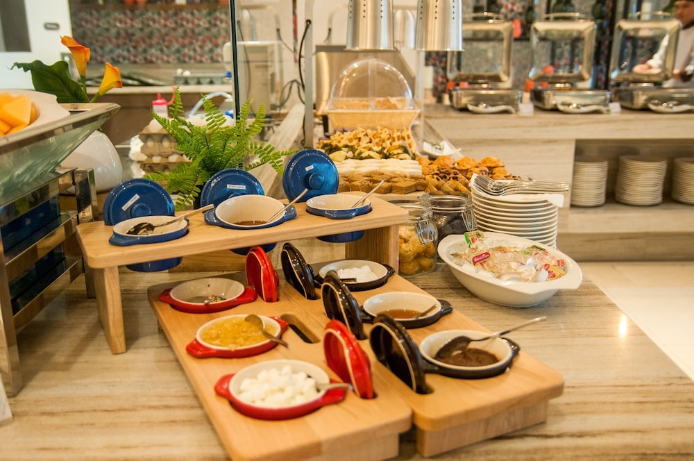 brittany hotel global south