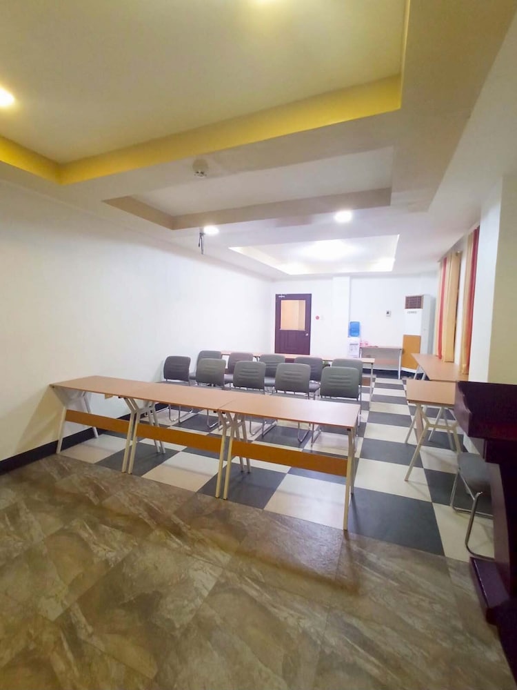 bandj guesthouse and tours