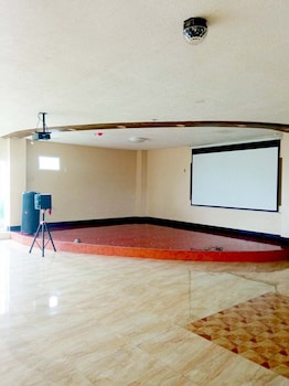 bandj guesthouse and tours
