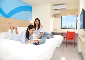 hop inn hotel alabang manila