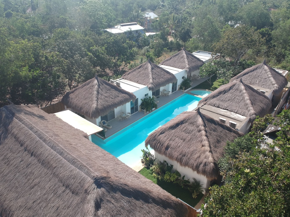 seapearl of alona