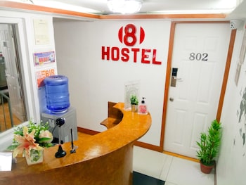 8hostel
