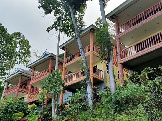 gardens of malasag eco tourism village