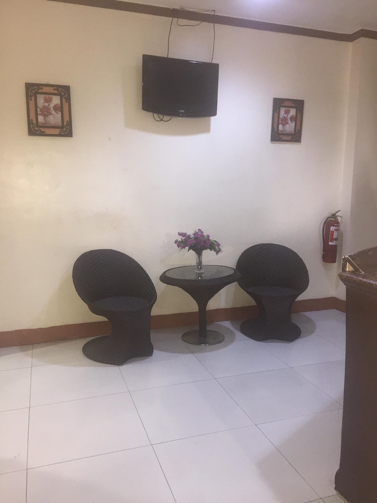 jeamco royal hotel baybay