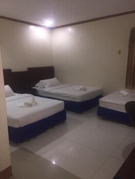 jeamco royal hotel baybay