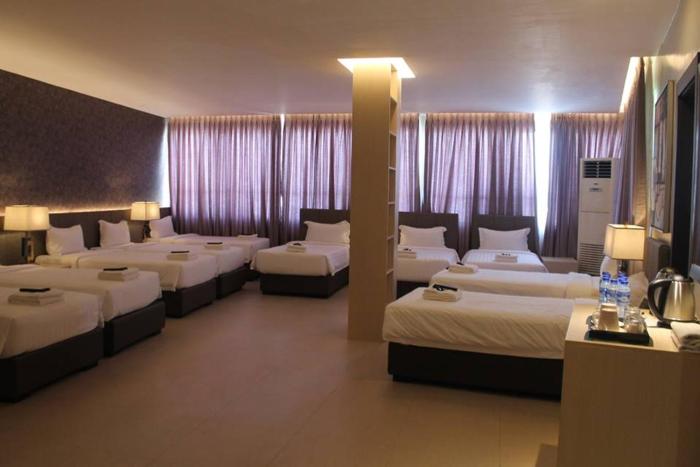 j7 hotel iloilo