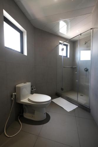 u hotels makati