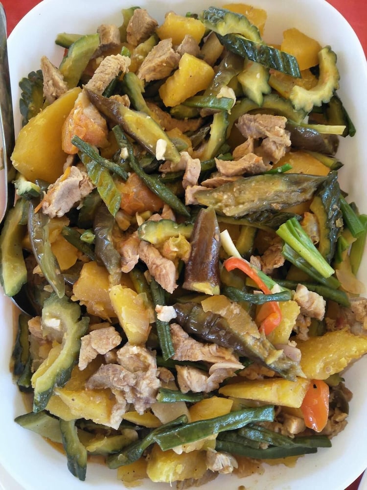 aundanao oasis beach