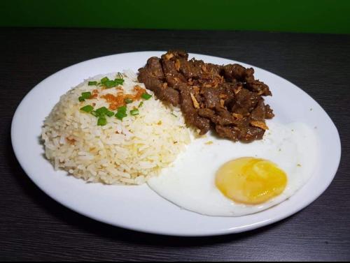 yuj inn pasay