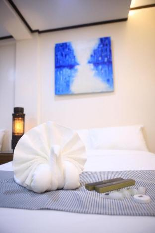 the lakeview suites