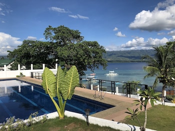 moalboal