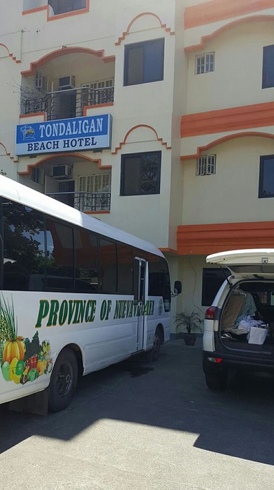 tondaligan beach hotel