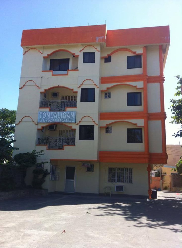 tondaligan beach hotel