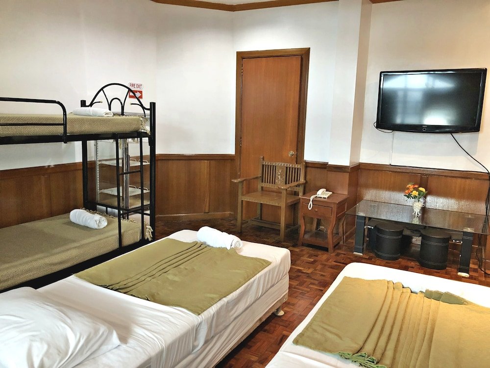 ang tahanan ni aling meding hotel