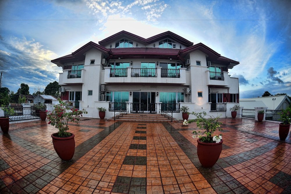 ang tahanan ni aling meding hotel