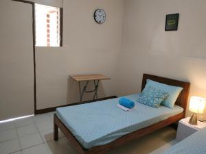 nelmanns nipa huts